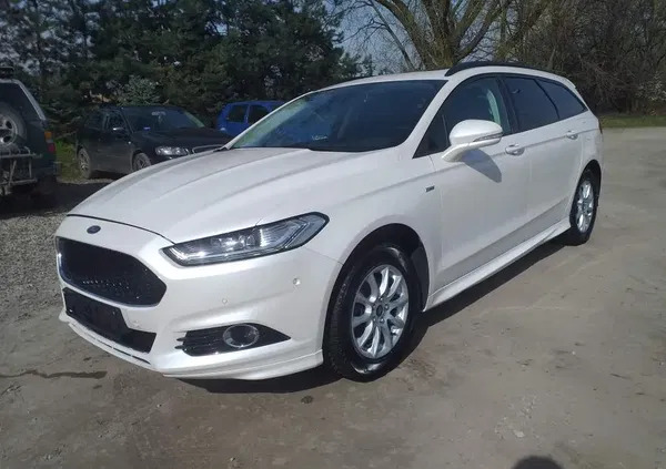 Ford Mondeo cena 41900 przebieg: 126000, rok produkcji 2017 z Pszów